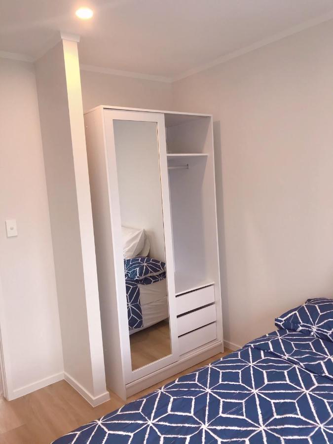 شقة Bright Eden Park Two Bed Townhouse Private Parking أوكلاند المظهر الخارجي الصورة