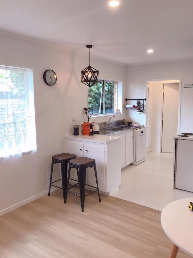 شقة Bright Eden Park Two Bed Townhouse Private Parking أوكلاند المظهر الخارجي الصورة