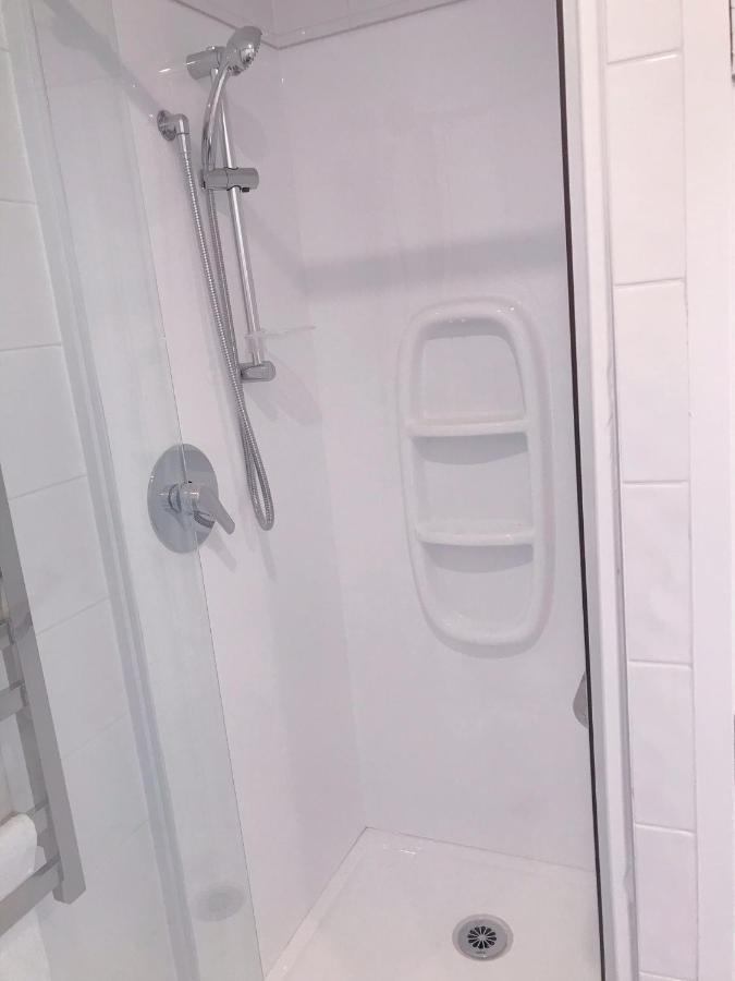 شقة Bright Eden Park Two Bed Townhouse Private Parking أوكلاند المظهر الخارجي الصورة